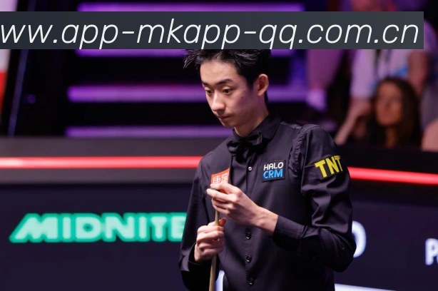 詹姆斯谈与布朗尼单挑时篮板碎裂更专注高尔夫与国际象棋未来发展赛场复盘-深度解析 詹姆斯谈与布朗尼单挑时篮板碎裂更专注高尔夫与国际象棋未来发展赛场复盘-深度解析